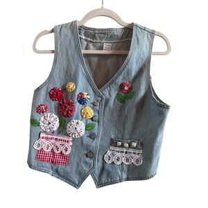 Vintage Hand Crafted Embroidery Woman's Sz Medium Denim Vest Flowers Cottagecore